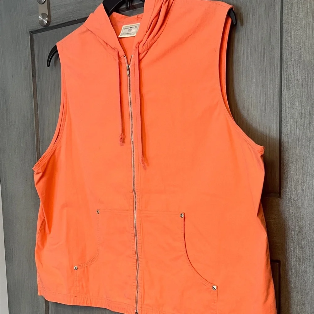 Susan Bristol 100% Cotton Hooded Vest w Full Zipper Closure